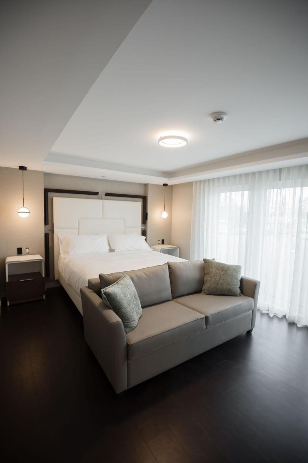 The Reid Hotel Vanderhoof Экстерьер фото