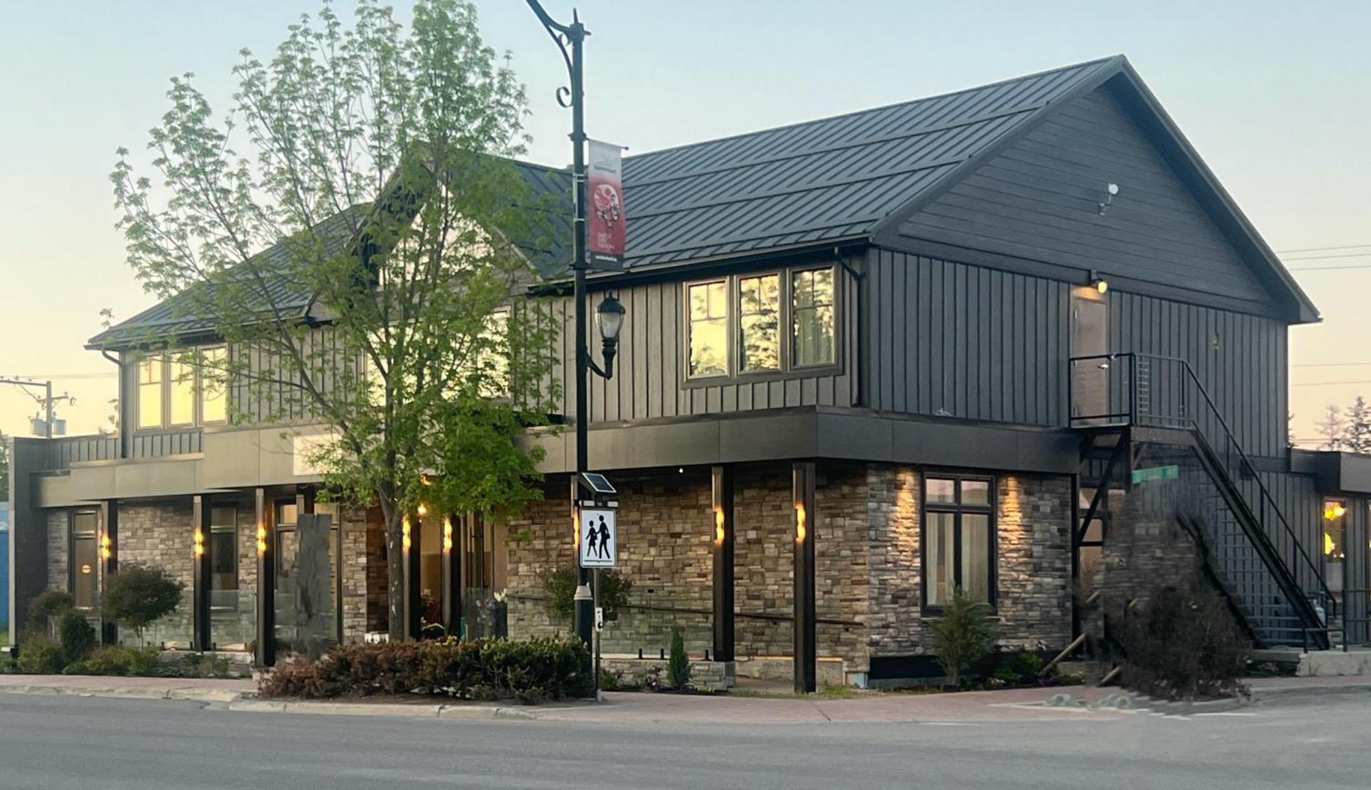 The Reid Hotel Vanderhoof Экстерьер фото